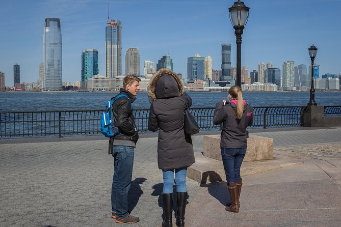 NYC Manhattan Private Custom Christmas Tour with a Local Guide - Practical Details and Logistics of the Private Tour