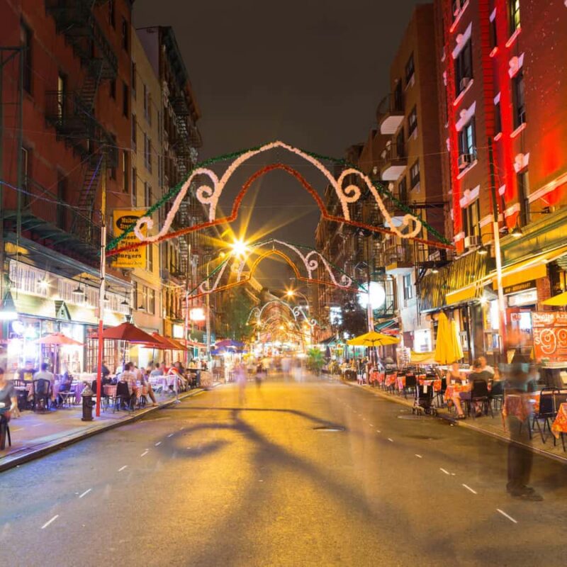 NYC: MOB John Gotti Mafia History Little Italy Tour+Dinner - Key Points