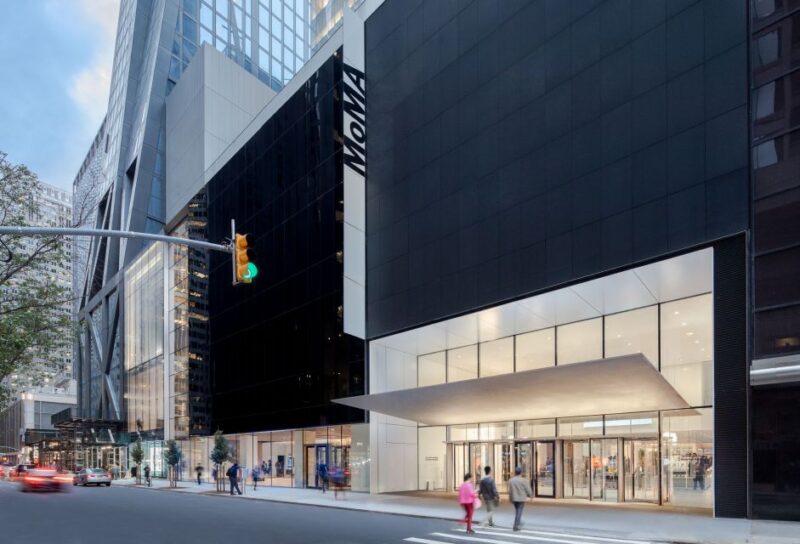 NYC: MoMA Before-Hours Tour with Art Expert - The Small Group Experience and Expert Guidance