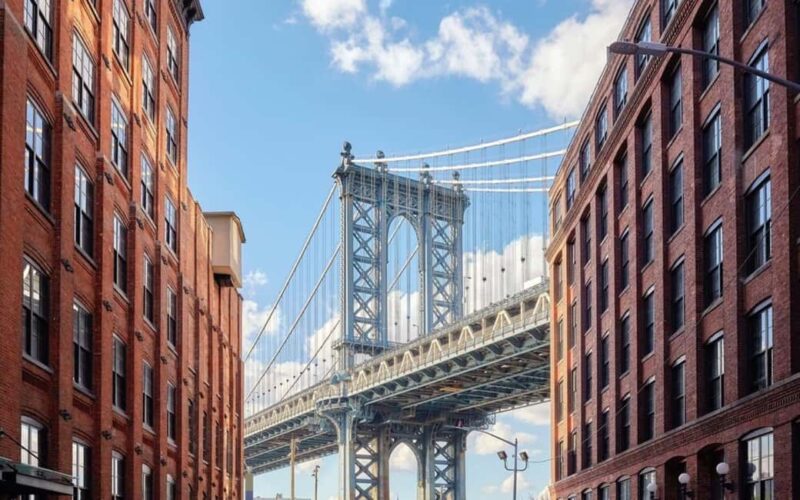 NYC: Movie Locations Private Tour - Visiting Katzs Delicatessen on the Lower East Side