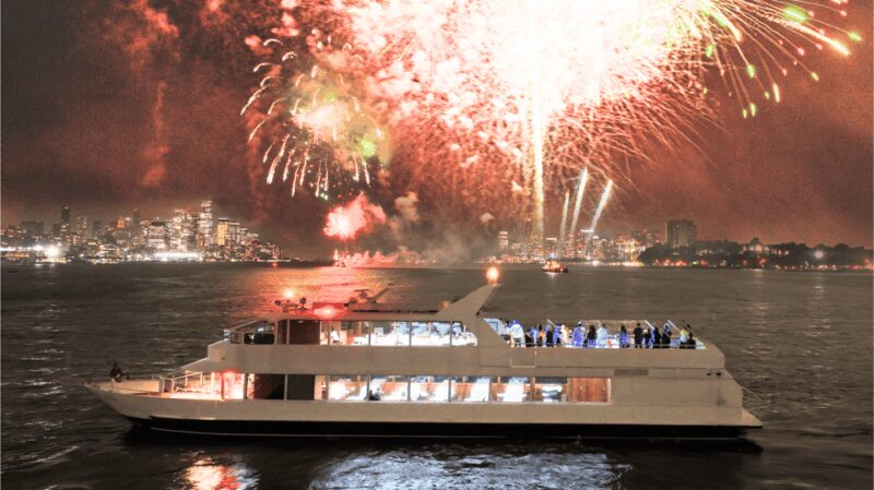 NYC: New Year's Eve Dinner Cruise with Music and Open Bar - Live Music and DJ Spinning on the Upper Deck