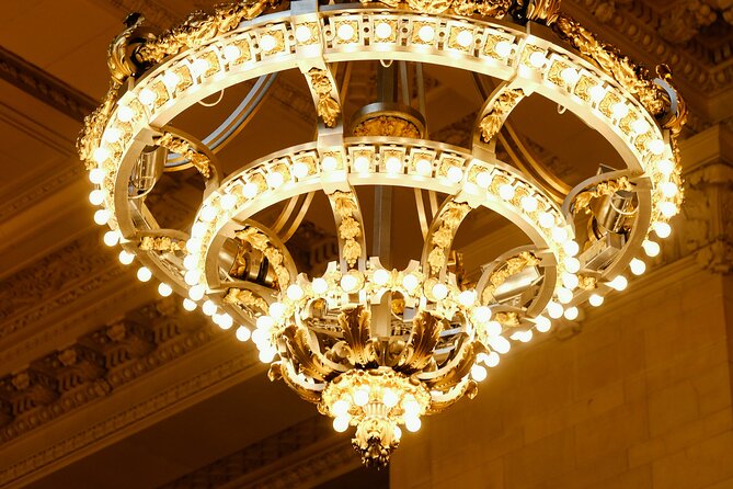 NYC: Official Grand Central Terminal Tour - Pass By the Chrysler Building and Transit Museum Gift Shop