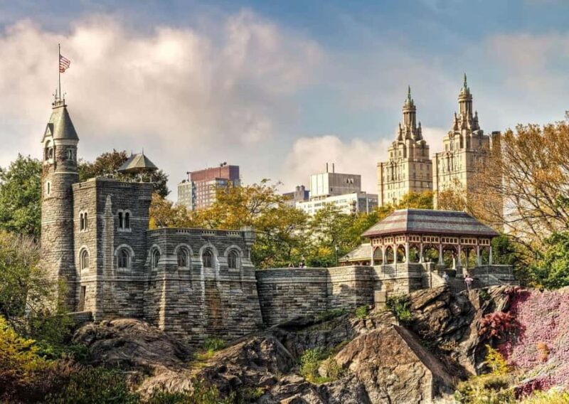 NYC: Private Central Park Tour - Learning from Knowledgeable Local Guides