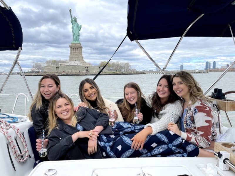 NYC: Private Champagne Sail to the Statue of Liberty - Safety and Accessibility Considerations