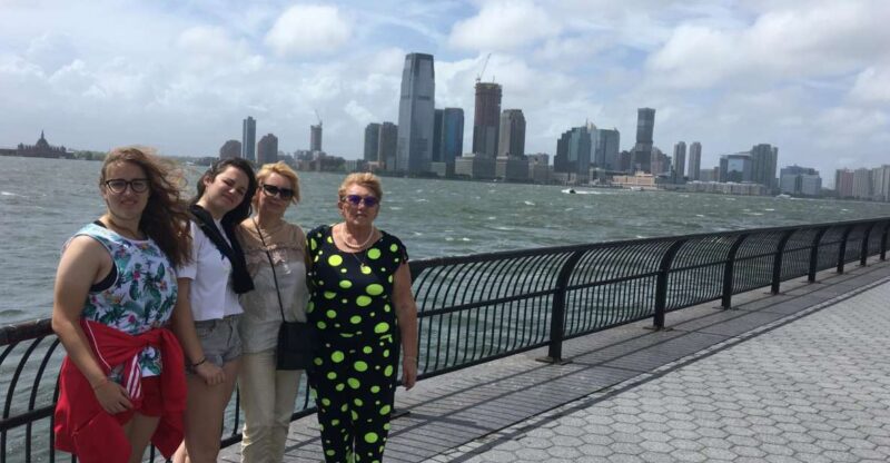 NYC: Private Personalized Tour with Driver and Guide - Discover New York with a Private, Customizable Tour for Up to Five People