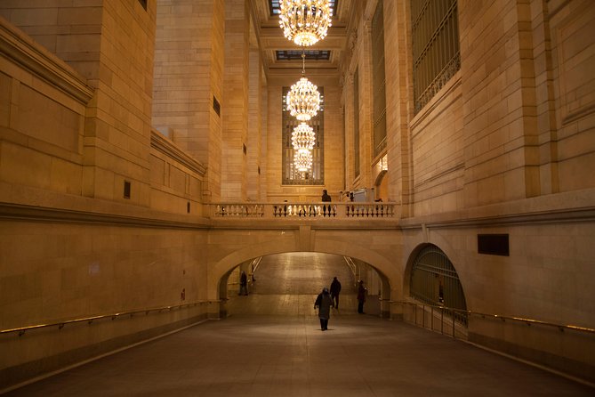 NYC Secrets of Grand Central Private Walking Tour - Accessibility and Meeting Details