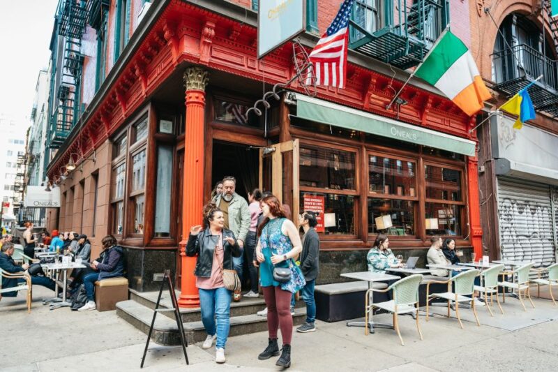 NYC: Sex and the City Sites Bus Tour (On Location Tours) - Visiting Over 40 Iconic Locations