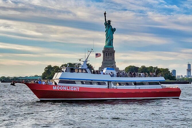 NYC Skyline & Statue of Liberty Sightseeing Cruise - Experience the Best Views of New York City on a Budget
