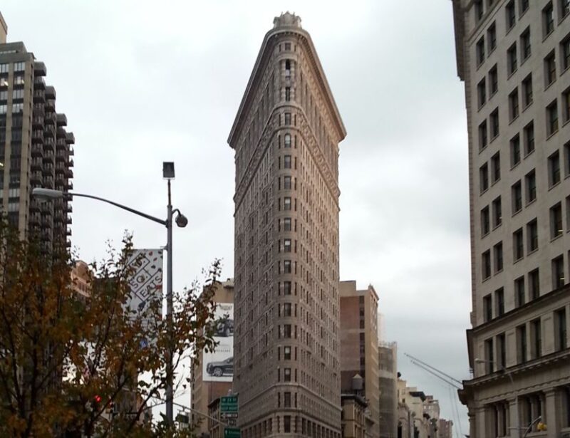 NYC Superheroes: Marvel and DC Comics Origins Tour - Exploring Manhattan Landmarks with Superhero Significance