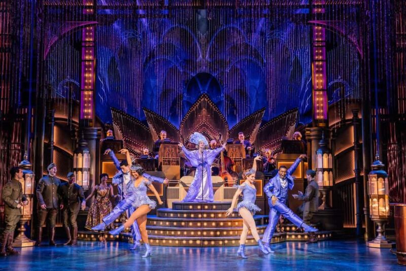 NYC: The Great Gatsby the Musical on Broadway - Marvel at the 1920s Set Design and Costumes