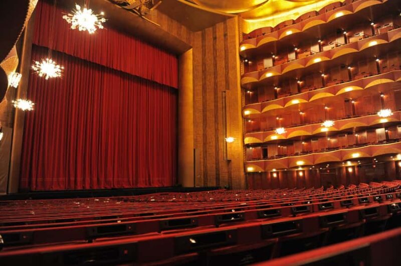 NYC: The Metropolitan Opera Tickets - Who Should Consider This Tour