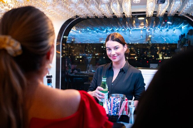 NYC Valentines Dinner Cruise with Live Entertainment and Open Bar - Convenient Meeting Point Near Public Transit