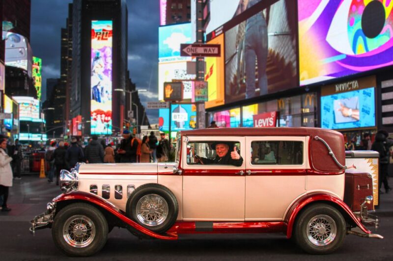 NYC: Vintage Car Night Tour - Comparing with Other NYC Sightseeing Options