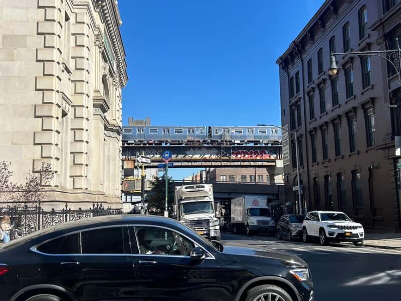 NYC: Williamsburg History, Hasids, and Hipsters Walking Tour - Visit Williamsburg’s Historic Roots and Industrial Past