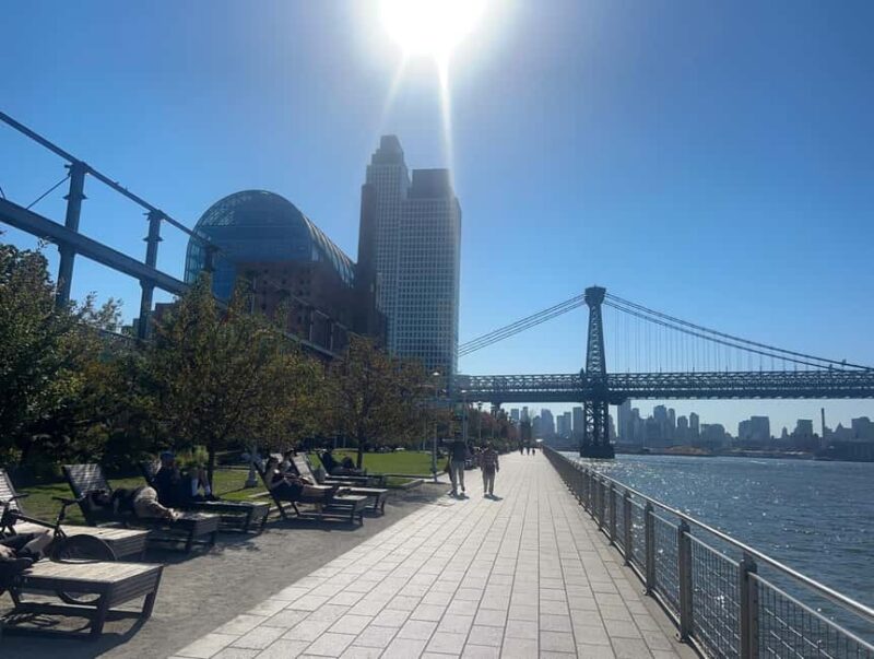 NYC: Williamsburg History, Hasids, and Hipsters Walking Tour - The Neighborhood’s Cultural Diversity