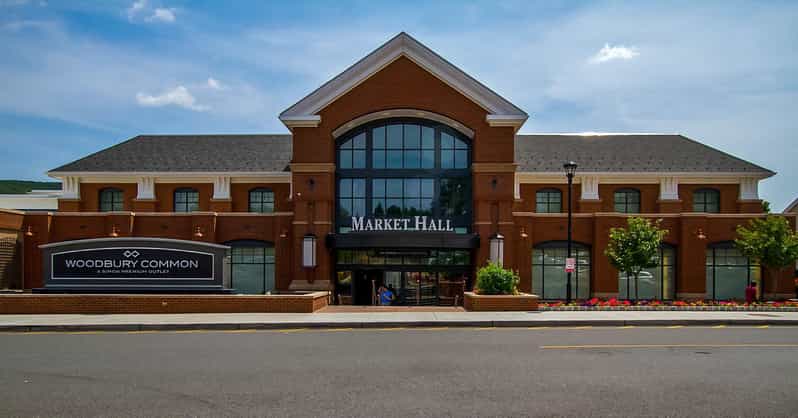 NYC: Woodbury Outlets Private Shopping Tour - Key Points