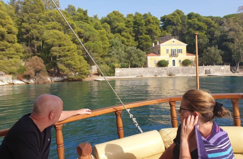 Nydri: Island-hopping Boat Cruise with Lunch and Drinks - The Departure Point and How to Join