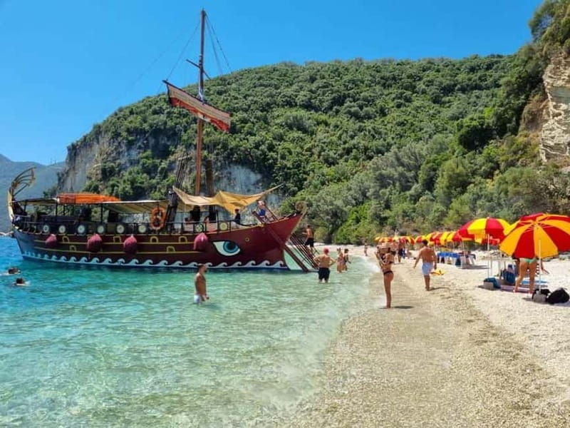 Nydri: Sailing Through History. Daily Cruise with Beach BBQ - The Crew’s Knowledge and Friendly Atmosphere