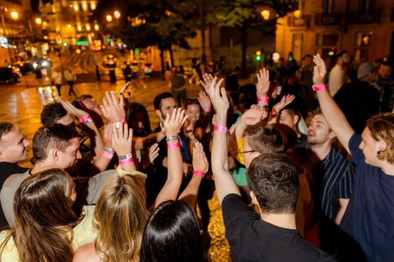 NYE Lisbon: New Year's Eve Pub Crawl - What the Tour Does Well and Its Limitations