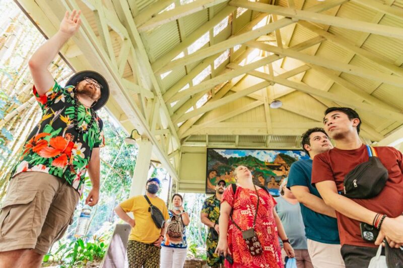 Oahu: Circle Island Tour with Lunch & Waimea Waterfall - Pali Lookout and Valley of the Temples: Panoramic Vistas and Spiritual Sites