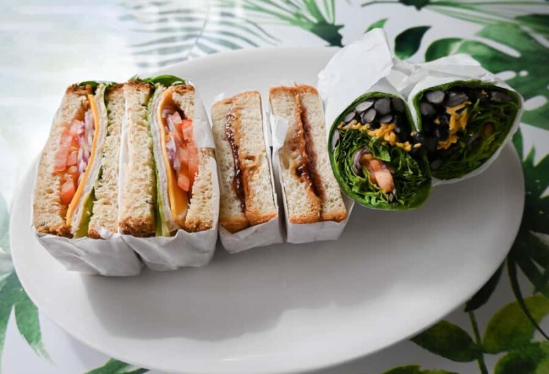 Oahu: Dolphin Watching & Turtle Snorkeling with Waterslide - Sample Menu and Onboard Dining Experience