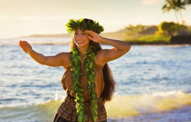 Oahu: Full-Day Tour with Snorkeling, Free Wi-Fi & Free Perks - Visiting Oahu’s Most Famous Scenic Landmarks