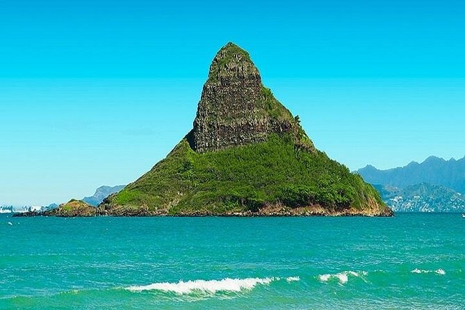 Oahu Grand Circle Island Experience Departing from Kauai - Marveling at Chinaman’s Hat and the East Coast