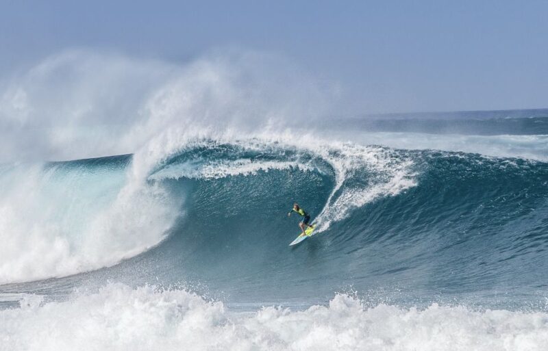 Oahu Hidden Gems & Waimea Botanical Garden/Waterfall tour - Who Should Consider This Tour