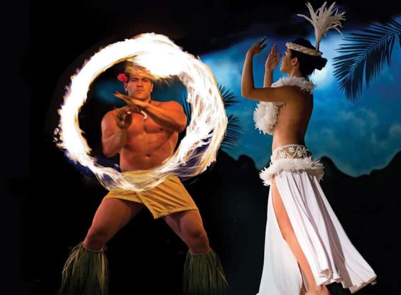 Oahu: Hilton Waikiki Starlight Luau - Fireknife Dancers and Traditional Polynesian Acts
