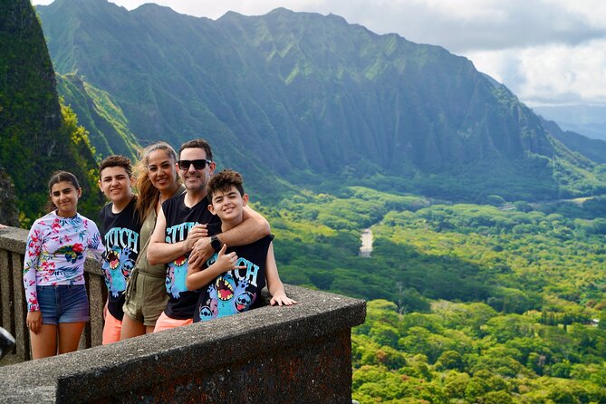 Oahu in a Day: Waterfall - Food Trucks - Lookouts - Small Crowds - Exploring Haleiwa: A Classic Surf Town