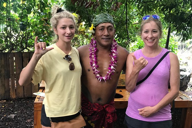 Oahu Island Highlights in Small Group | 30 Spots | ~10 Stops - Cultural and Historical Sites on the Tour