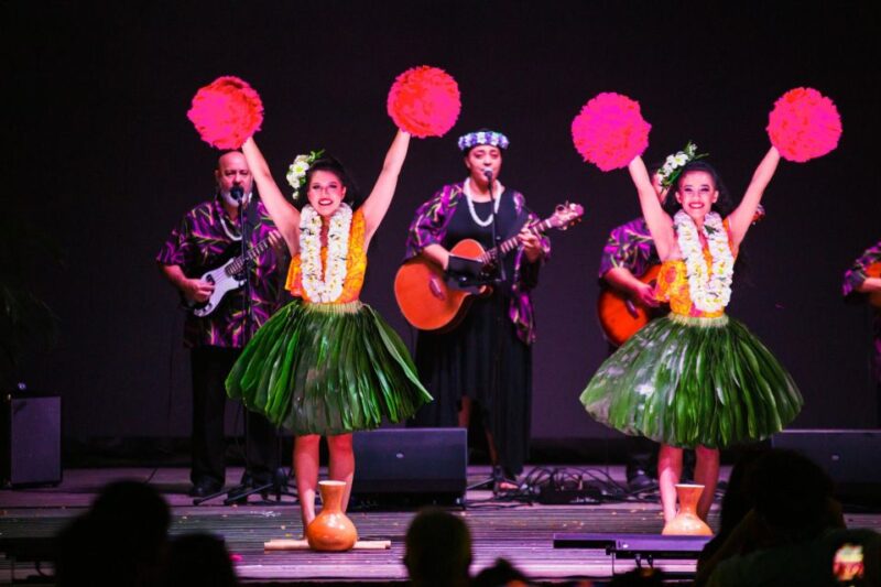 Oahu: Ka Moana Luau Dinner and Show at Aloha Tower - The Farm-to-Table Buffet Offers a Variety of Island Flavors