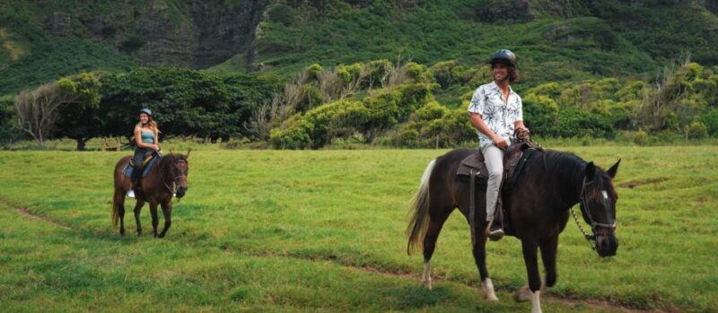 Oahu: Kualoa Hills and Valleys Horseback Riding Tour - Logistics: Meeting Point and Group Size