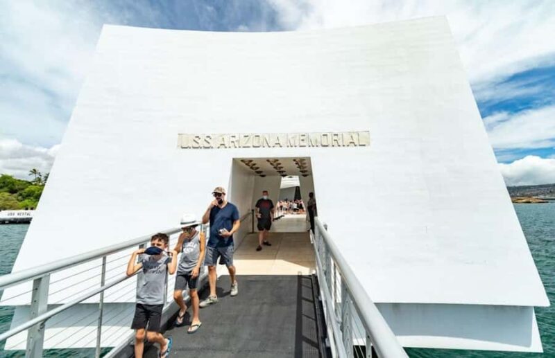 Oahu: Pearl Harbor and Historic Honolulu Half Day - Exploring Downtown Honolulu’s Historic Sites