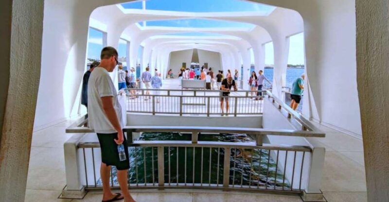 Oahu: Pearl Harbor and Historic Honolulu Half Day - Practical Tips for Participants