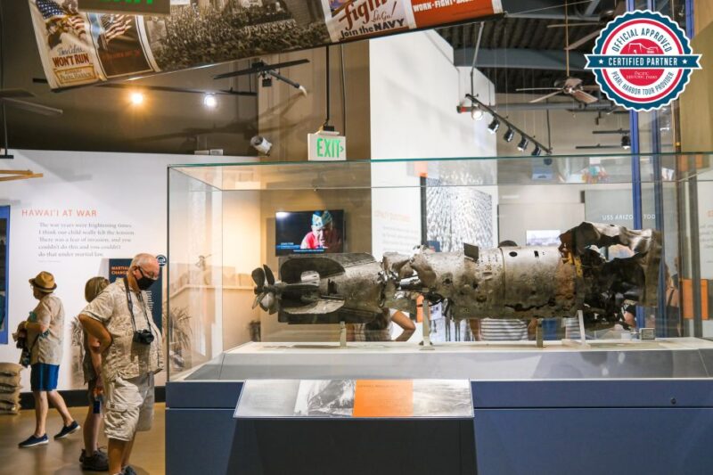 Oahu: Pearl Harbor, Arizona Memorial & Honolulu City Tour - The Role of the Guides and Tour Organization