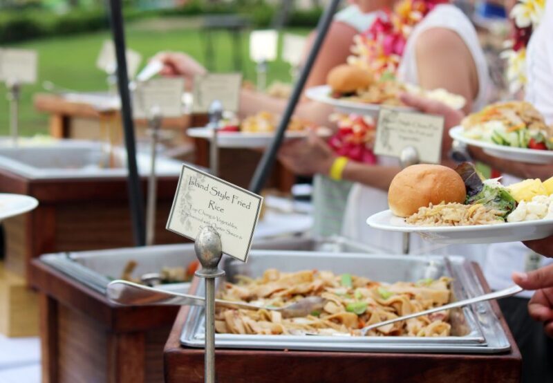 Oahu: Queens Waikiki Luau - What the 2.5-Hour Schedule Looks Like