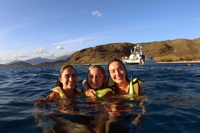 Oahu: Snorkel Sunset Cruise, Dolphin Watch with Hawaiian Buffet - Why This Cruise Offers Great Value for Money