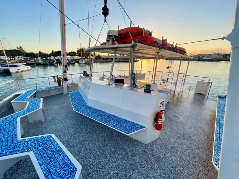 Oahu: Sunset Sail Cruise in Waikiki - Sunset and Coastal Views from Waikiki