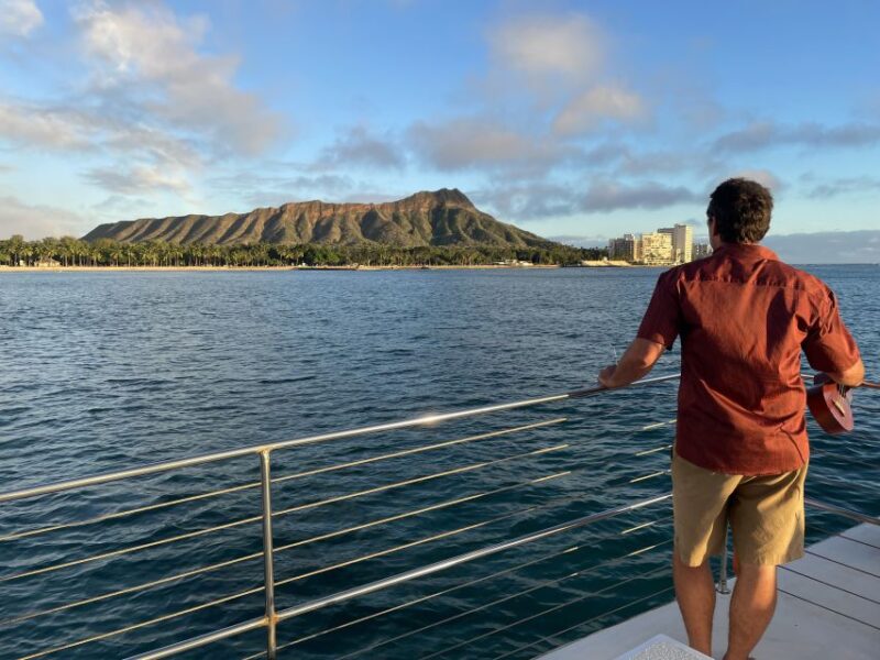 Oahu: Traditional Canoe Sunset Cruise with Dinner - What Makes the Canoe Sunset Dinner Unique?