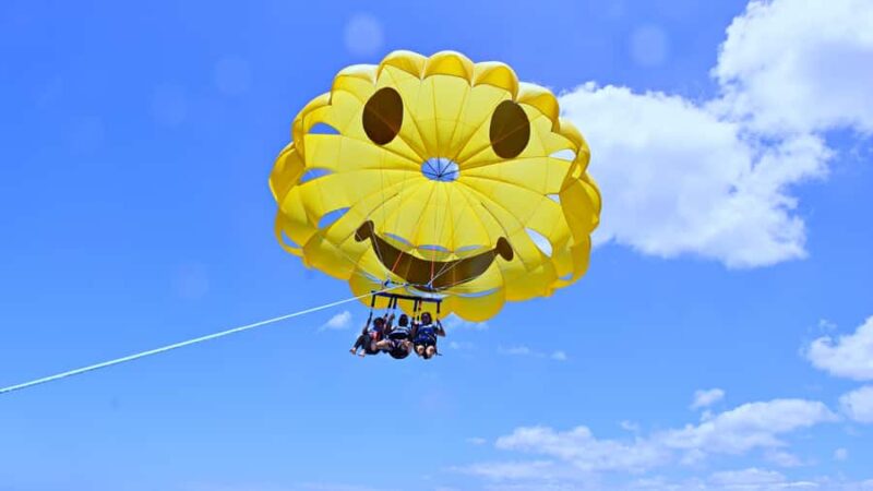 Oahu: Waikiki Parasailing - Waikiki Parasailing Offers a 1-Hour Aerial Adventure Over Honolulu
