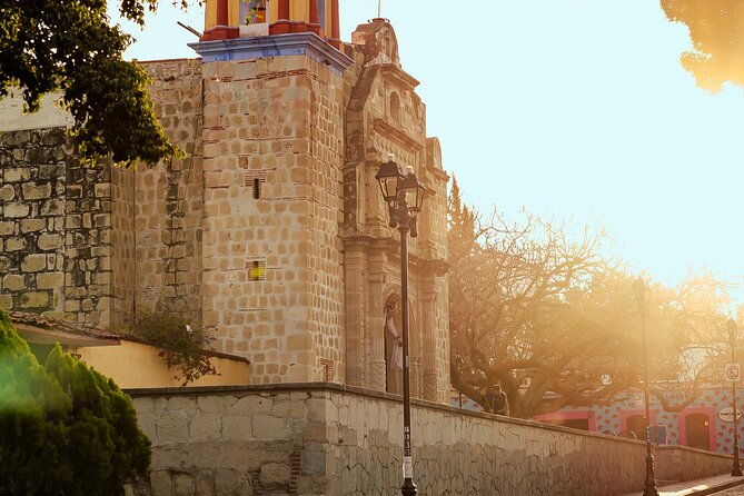 Oaxaca city bike ride - History & traditions - Experiencing the Zócalo at Sunset