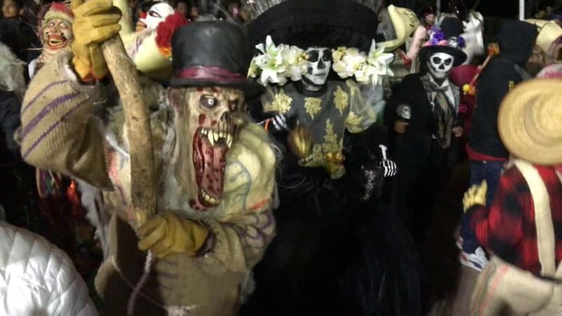 Oaxaca: Day of the Dead Tour - The Role of Guides and Local Experts