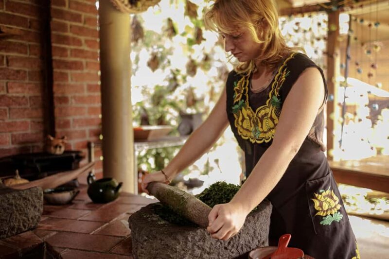 Oaxaca de Juarez: Traditional Oaxacan Cooking Class - From Organic Herbs to Family Gardens in Oaxaca
