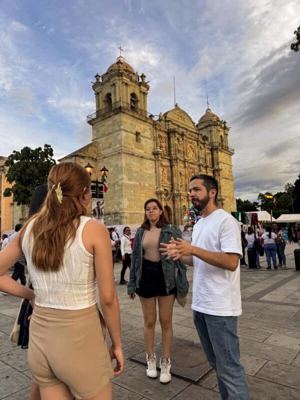 Oaxaca: First Day in Oaxaca Walk with Your Personal Guide - Key Points
