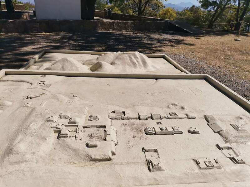 Oaxaca: Full Day Guided Tour on the Monte Alban Route - Exploring Traditional Weaving at Santo Tomas Jalieza