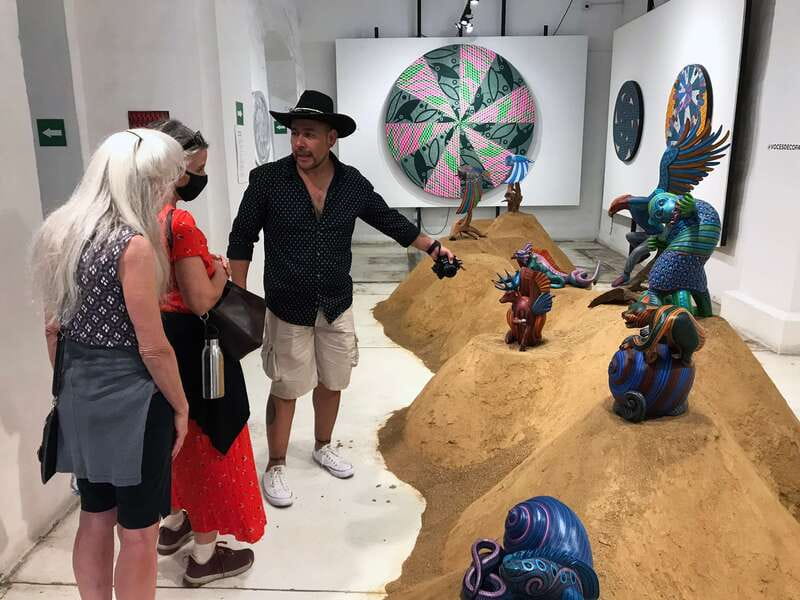 Oaxaca: Guided City Walking Tour - Tasting Oaxacan Flavors: Mole, Tlayudas, and Mezcal