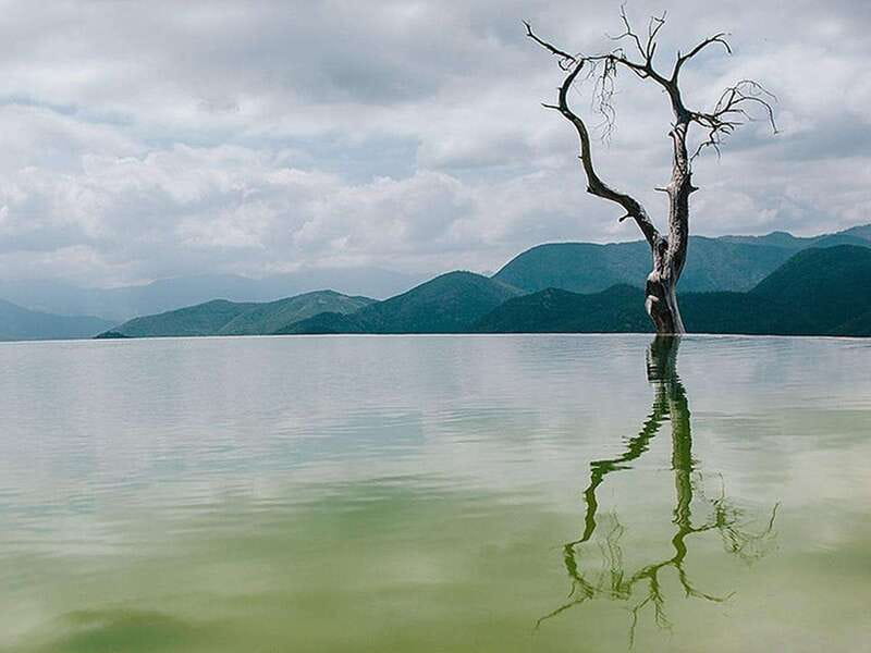 Oaxaca: Hierve el Agua Natural Springs and Cultural Tour - Savor Traditional Oaxacan Cuisine at Rancho Zapata