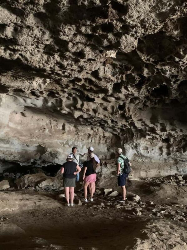 Oaxaca: Mitla Caves, Tlacolula Market, & Textile Tour - The Guide and Tour Experience