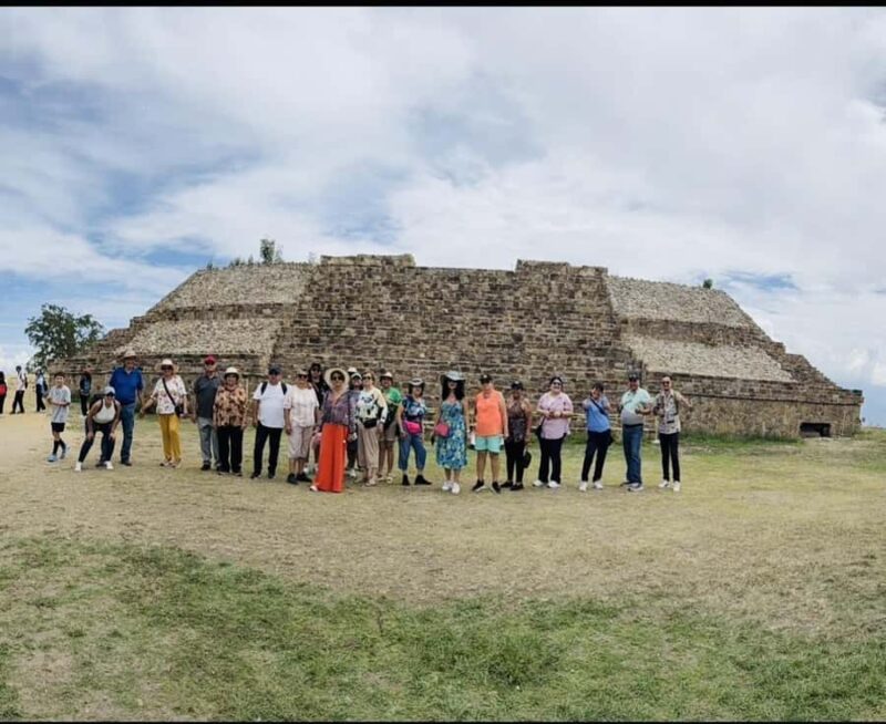 Oaxaca: Monte Albán, Alebrijes, and Natural Dyes with Mezcal Tasting - Practical Details: Meeting Points, Duration, and Group Size